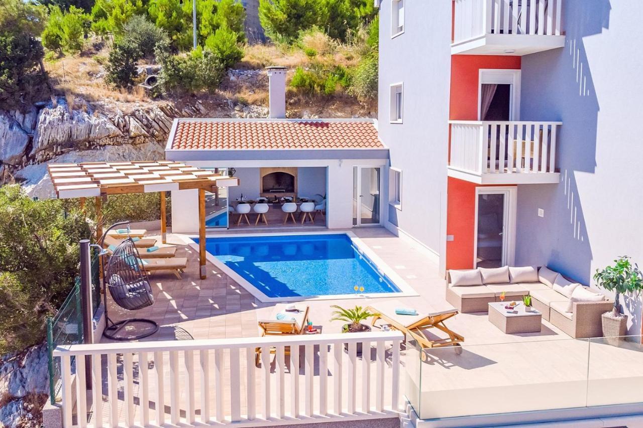 Villa Matan - Only 200M From The Sandy Beaches, Private 28M2 Pool Omis Bagian luar foto